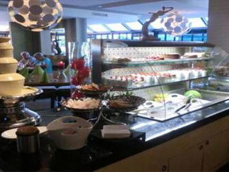 Je zult niet geloven wat voor pizza Wok Wamelink serveert!