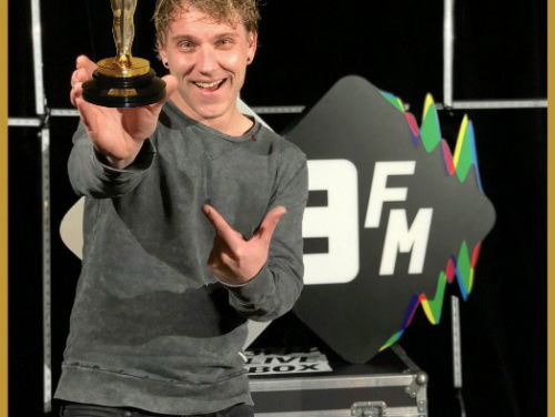 And the OSCAR goes to... ROB! #vriendelijk #Oscars2019 #3FM