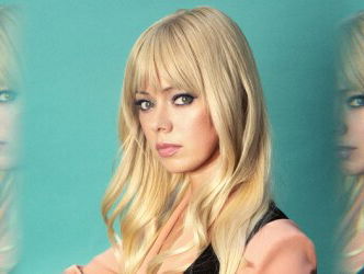 Elektronica van Vera: Chromatics - Twist The Knife