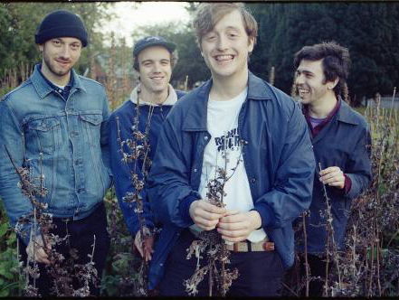 Boy Azooga zijn zich totaal niet bewust van de buzz om hen heen