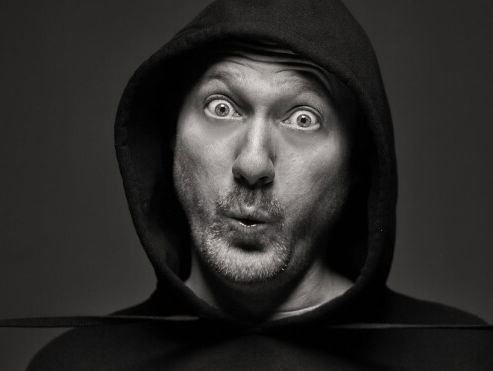 Nina vond na vijf jaar zoeken ein-de-lijk die ene plaat van Paul Kalkbrenner!