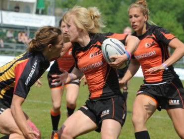 Wie heeft het leukste weekend: Vrouwenrugby & het 18HRS Festival