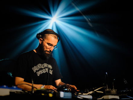 Met deze duistere platen laat LeFtO het reacties regenen