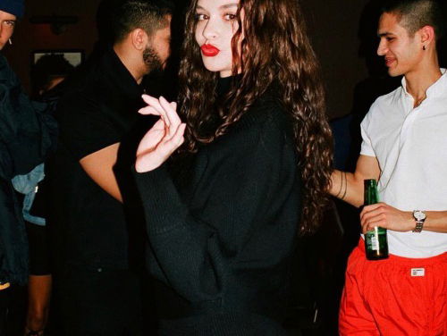 Sabrina Claudio met All To You is het ideale liedje voor dit zonnige weer volgens Rima!