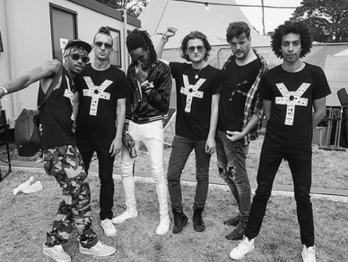 Stephanie tipt zijproject van onder andere de Gorillaz: Youth of the Apocalypse!