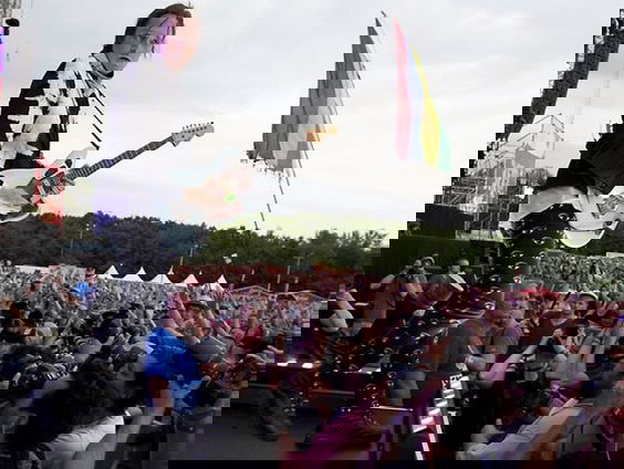 3FM Pinkpop Weekend: Jos werkt al 30 jaar als beveiliger op Pinkpop! En dan maak je nogal wat mee, zoals de storm in 2014 tijdens Arcade Fire.