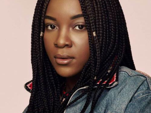 TJ is helemaal blij met z'n Je Weet Nooit Wat Je Krijgt-Request