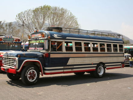 Peter pendelde in een chicken bus naar New York