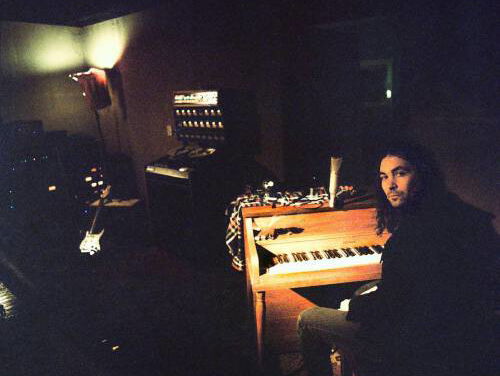 Kelly en haar grote liefde zijn onafscheidelijk door The War On Drugs