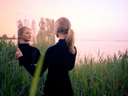 Mogelijk doen er twee Nederlanders mee aan het Songfestival!