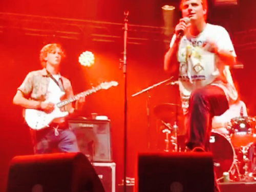 Thijs mocht meespelen met Mac DeMarco