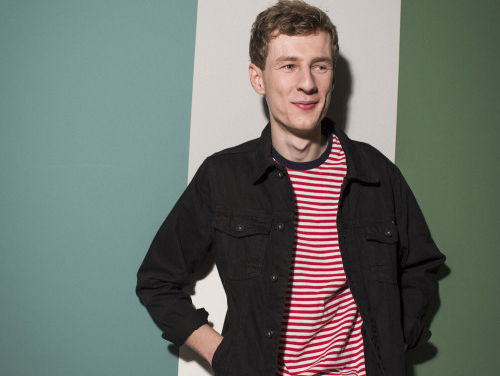 Quarantaine Request: Sanne vraagt een liedje aan voor haar moeder in de zorg!