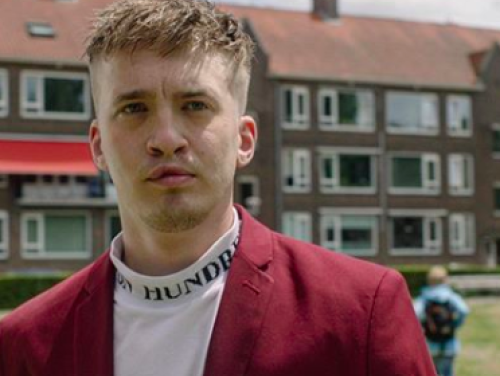 Kwetsbare Snelle zorgt voor kippenvel bij vader Ger en zoon!