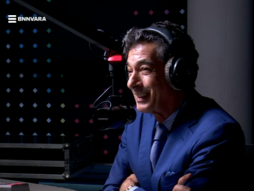 Say what?! Gerard Spong was ooit een 'duivelse' drummer!