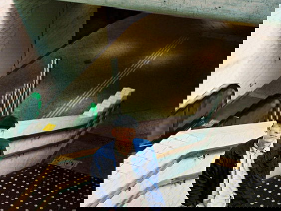 De toonladder: Clean Plate Supervisor met 'Give In'