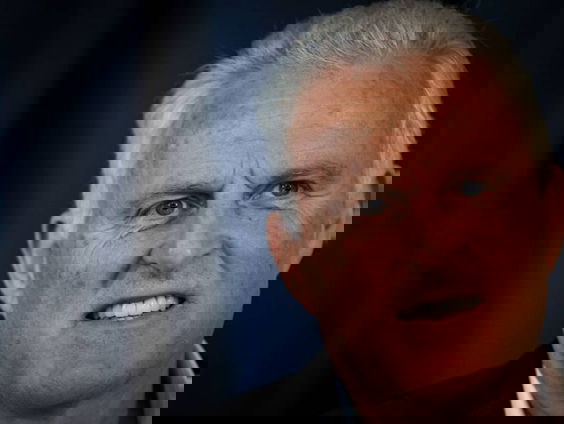 Huisdichter Wout Waanders met een prachtig eerbetoon aan Peter R. de Vries