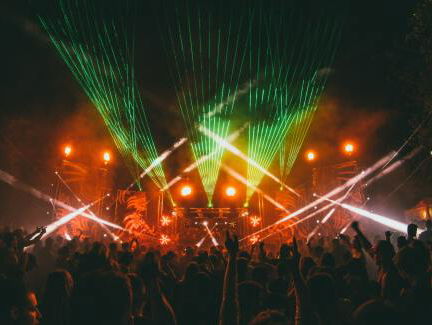 HOE MAAK JE EEN DIKKE TECHNOBEAT?