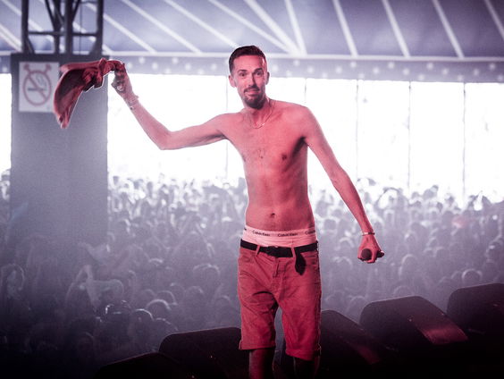 Het Oranje Etiket: Big2, Josylvio & Sticks - Vogelvrij