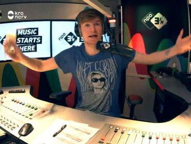 Spel Gaat Fout: 30 seconds to Saturnsu