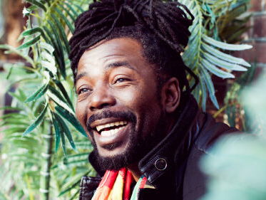 Henry verklaart de liefde met Kenny B