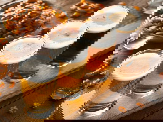 DE VRIJDAGOCHTENDBORREL #1