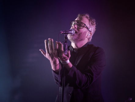 Superfan Geert reist achter The National aan de wereld over!