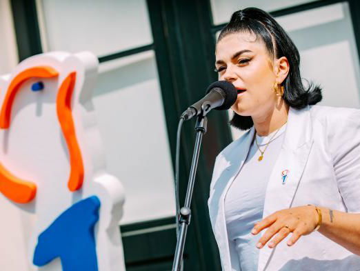 Roxeanne Hazes is Ambassadeur van de Vrijheid