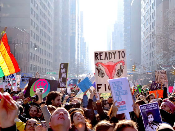 Kim van Sparrentak en Gracia Visscher over seksisme op de werkvloer en social media