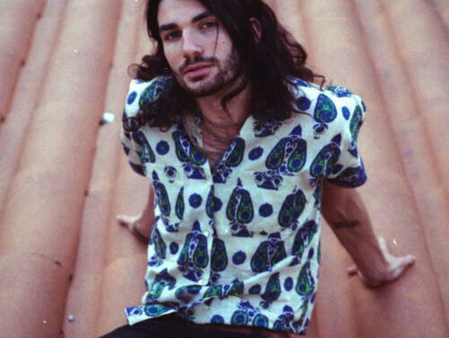 'Crossfire' van Stephen brengt Joshua terug naar zijn bijzondere tijd in LA