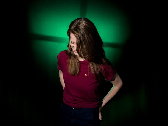 Elektronica van Vera: Far&High - Alone