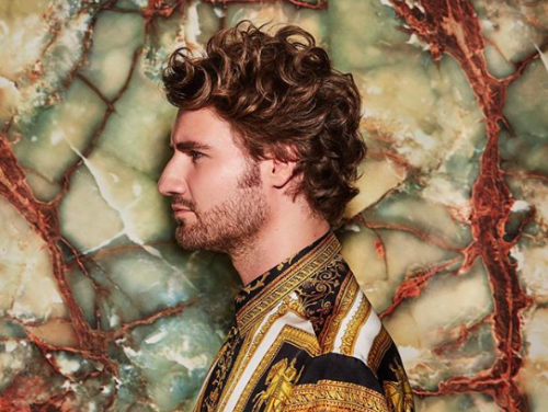 Thijs Boontjes en Frank bedenken de set-list voor het optreden