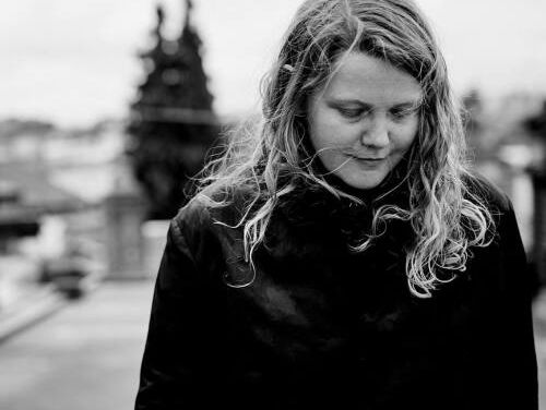 Vera is verliefd (op dit liedje van Kate Tempest)