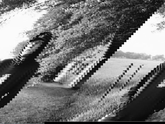 Eijer heeft zoveel gezien en stopte dat in een track