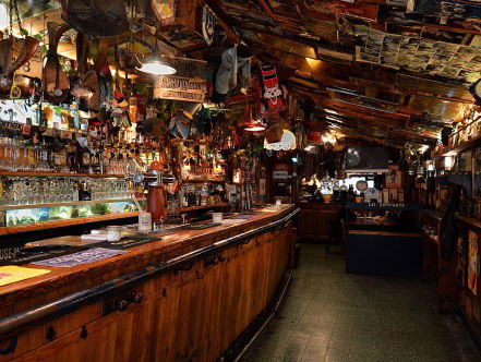 Bart wint het leukste weekend en het begint erg chaotisch...