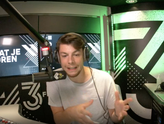 Koen van Klangstof schrok zich kapot na het horen van Joram's podcast!