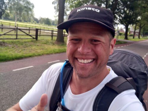 Marcel wandelt met hulp van Wijnand naar Berlijn