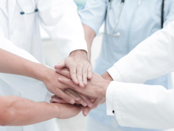 Waarom de Cubaanse artsen de wereld helpen