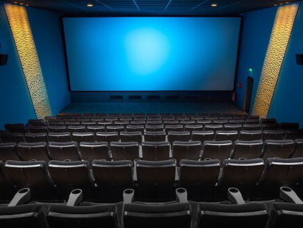 De vriendin van Mark is blij dat hij een weekje weg is