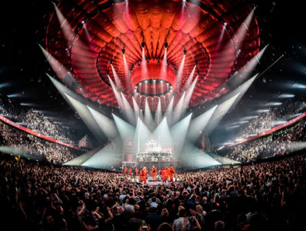 Medewerker van de Dag Anouska houdt van vals meezingen