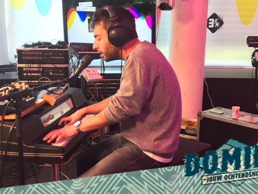 LIVE: Leif Vollebekk - 'Elegy'