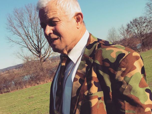 Jo Bonten stelt Amerikanen gerust over de Nederlandse dropping!