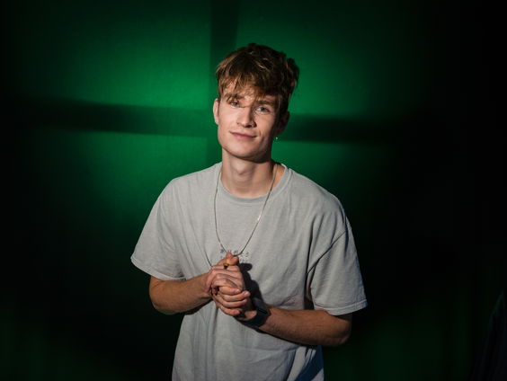 Het Op Maat Gemaakte Spel: DJ Editie - Olivier