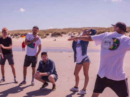 Sander belt met The Cool Quest over nieuwe single 'Runnin'