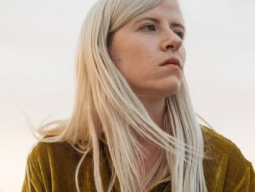 Amber Arcades staat op Down The Rabbit Hole!