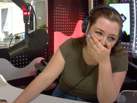 Nietsvermoedende Lideke in de maling genomen door de Hindertelefoon