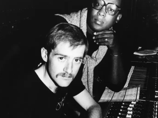 3voor12 Roadtrip maakt de oversteek naar de Verenigde Staten en Hi-NRG