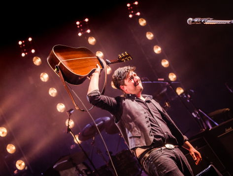 Eerste single van 'Delta' kiezen was onmogelijk