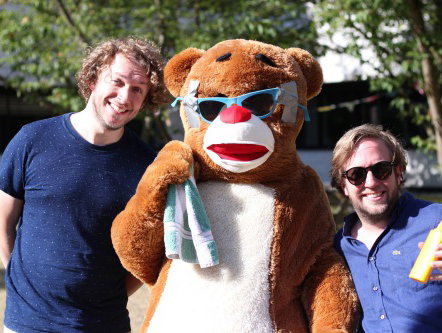 De Insmeerbeer heeft er concurrentie bij!