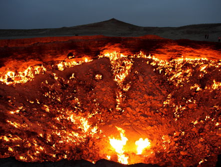 Slapend naast de hell luisteren naar Devil Don't Care #BACKPACKTRACK