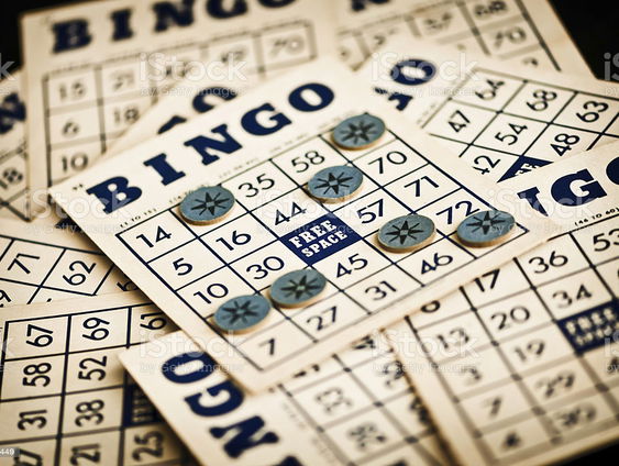 Hitzone Bingo met Kenny die middelvingers naar z'n moeder stuurt!